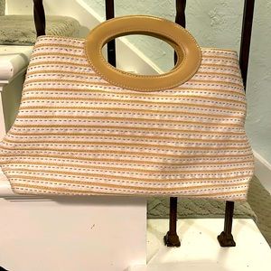 Vintage Liz Claiborne handbag. Excellent condition.